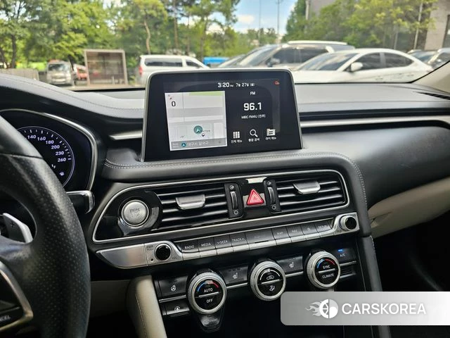 Genesis G70 id 4632842 из Кореи 8