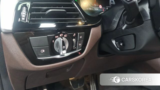BMW 6 Series GT (G32) id 4871717 из Кореи 8