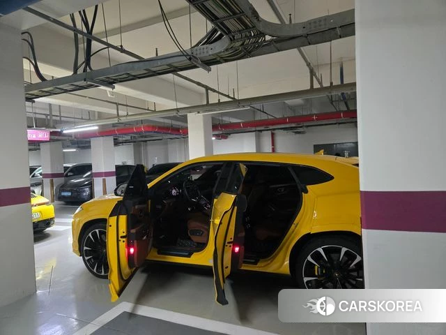 Lamborghini Urus id 3992990 из Кореи 8