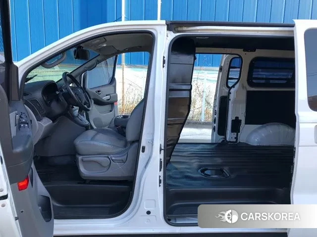 Hyundai The New Grand Starex id 3399200 из Кореи 8