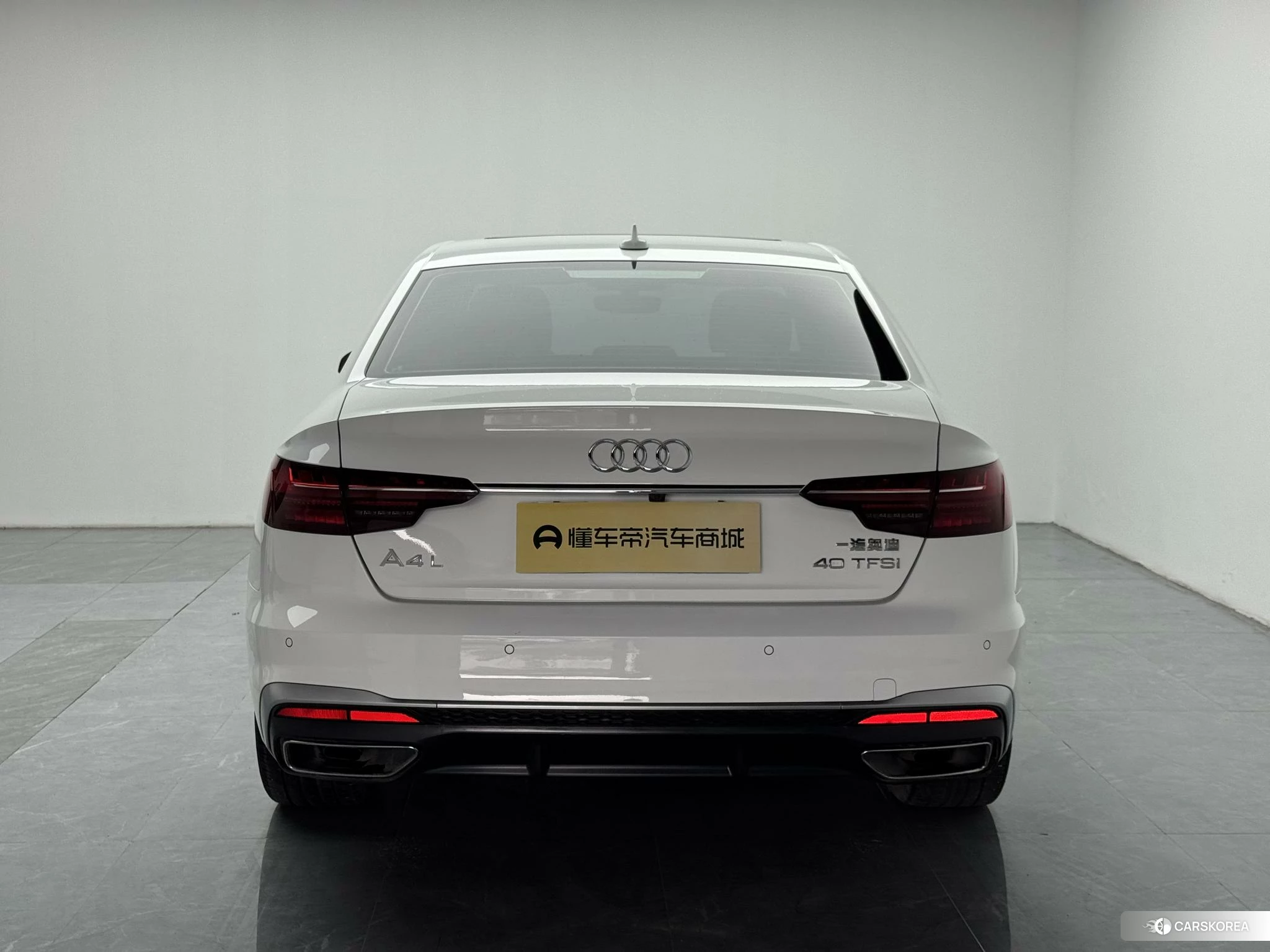 Audi A4L id 4461788 из Китая 8
