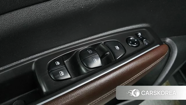 Renault Korea (Samsung) The New QM6 id 4918362 из Кореи 8