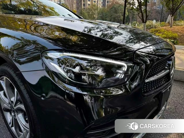 Mercedes-Benz E-class id 3896169 из Китая 8