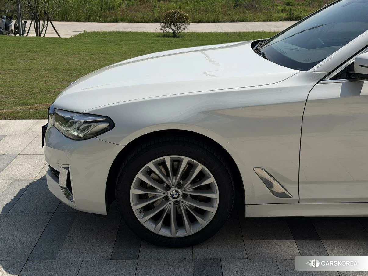 BMW 5 series id 4440531 из Китая 8