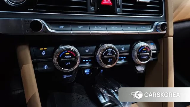 Genesis The New G70 id 2989152 из Кореи 8