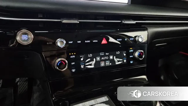 Genesis G80 (RG3) id 3120142 из Кореи 8