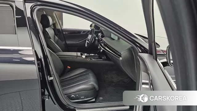 Genesis G80 (RG3) id 3232117 из Кореи 8