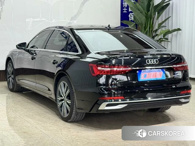 Audi A6L id 4272047 из Китая 8