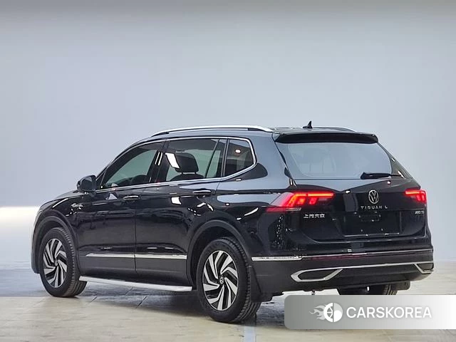 Volkswagen Tiguan L id 4314444 из Китая 8