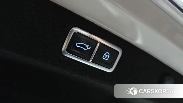 Hyundai Grandeur Hybrid (GN7) id 3793092 из Кореи 8