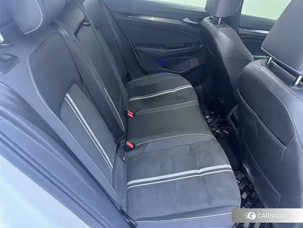 Volkswagen Golf id 4680541 из Китая 8