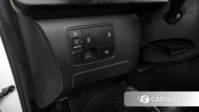 Hyundai Staria id 3819311 из Кореи 8