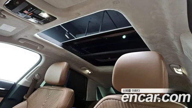 Hyundai Grandeur (GN7) id 2934996 из Кореи 8