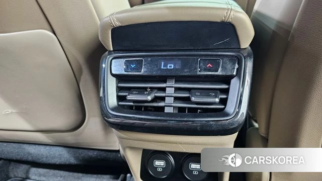 Kia K8 id 4580539 из Кореи 8