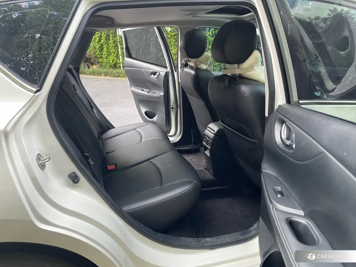 Nissan Tiida id 4538626 из Китая 8
