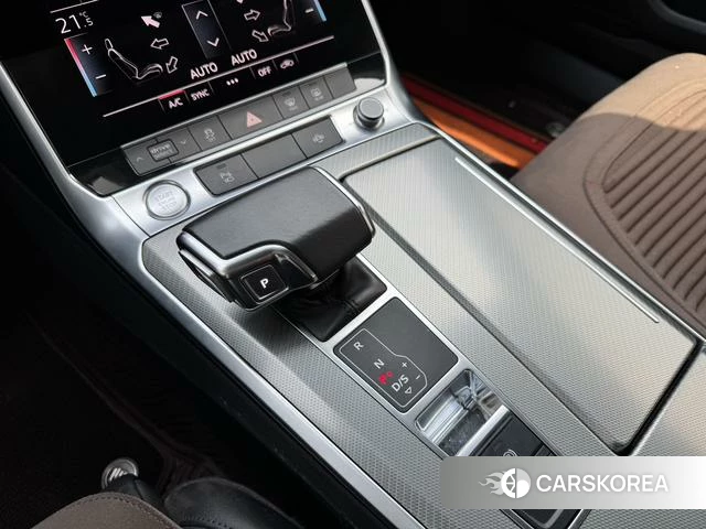 Audi A6L id 4210307 из Китая 8