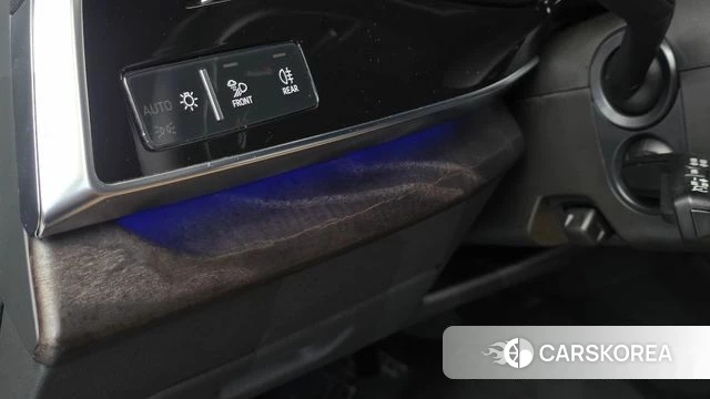 Audi Q8 (4M) id 4792441 из Кореи 8