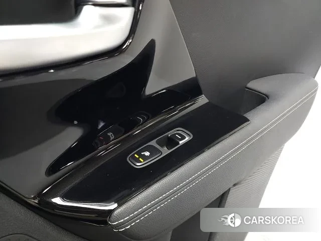 Kia The New Niro id 3694912 из Кореи 8