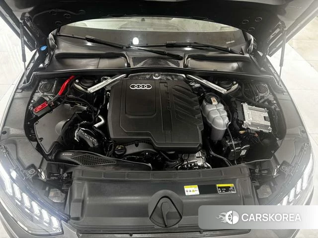 Audi A4L id 4298370 из Китая 8