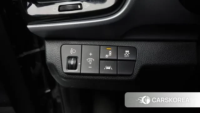 Kia Stonic id 3553012 из Кореи 8