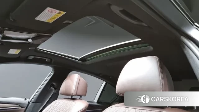 BMW 5 Series (G30) id 3428946 из Кореи 8