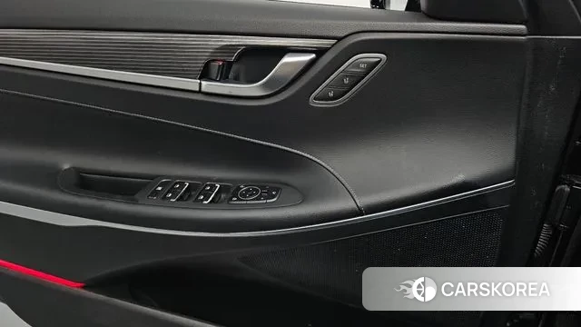 Hyundai Grandeur IG Hybrid id 3183116 из Кореи 8