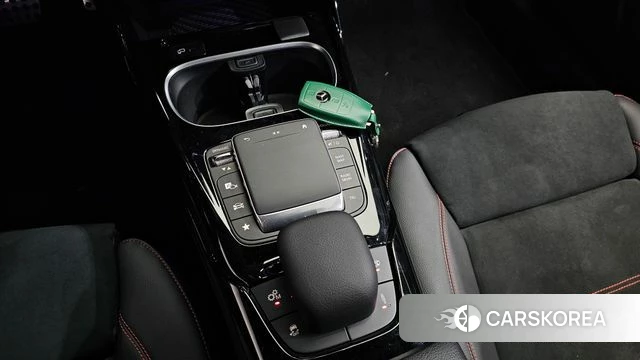Mercedes-Benz A-Class W177 id 4656131 из Кореи 8