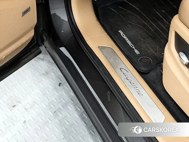 Porsche Cayenne (PO536) id 3004242 из Кореи 8