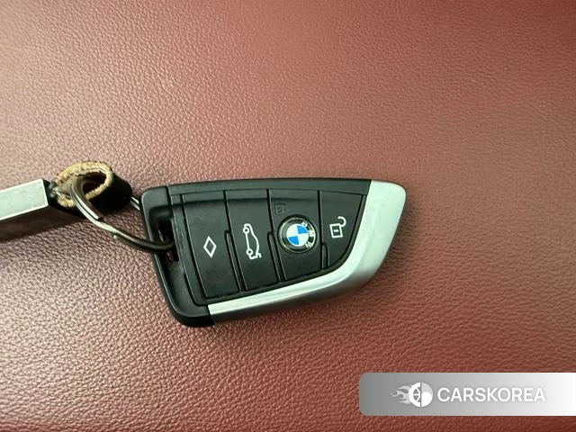 BMW X3 id 4272328 из Китая 8