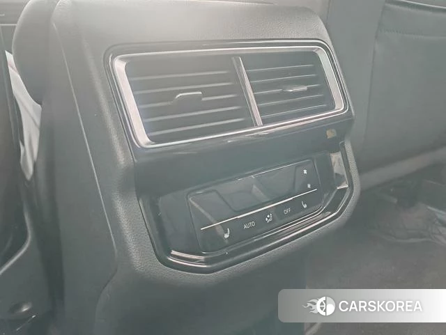 Volkswagen Tourang id 4217390 из Китая 8