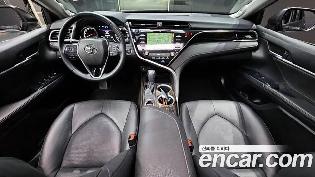 Toyota Camry (XV70) id 2678041 из Кореи 8