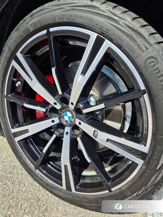 BMW 5 Series (G60) id 4847446 из Кореи 8