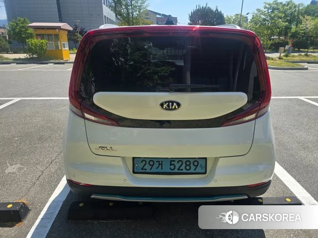 Kia Soul Booster EV id 4325365 из Кореи 8