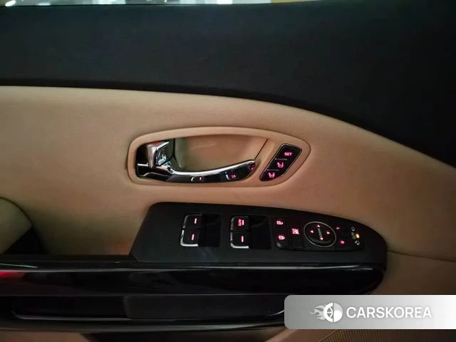 Kia The New Carnival id 4435751 из Кореи 8