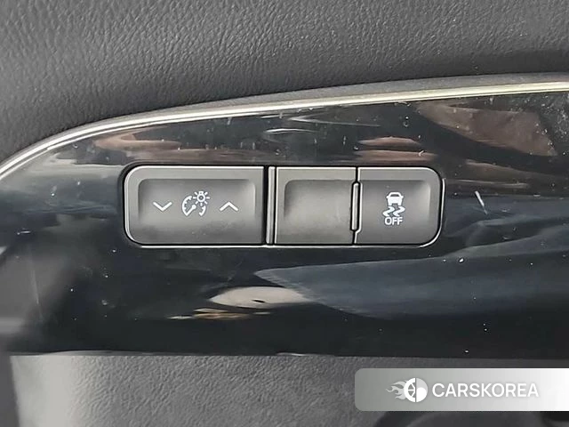 Toyota Prius 4th Generation id 4339703 из Кореи 8