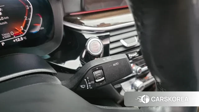 BMW 5 Series (G30) id 3483785 из Кореи 8