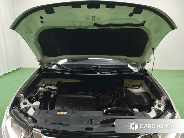 Mitsubishi  Outlander id 4210171 из Китая 8