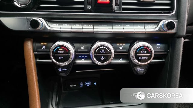 Genesis G70 id 3900008 из Кореи 8