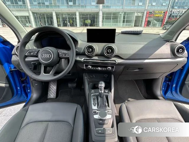 Audi Q2L e-tron id 4307125 из Китая 8