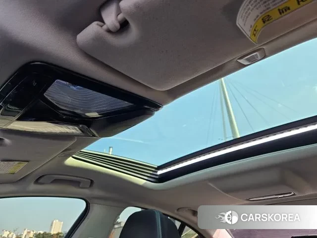 BMW 5 Series (G30) id 3399218 из Кореи 8