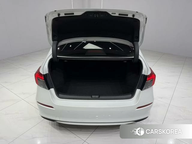 Honda Civic id 4276896 из Китая 8