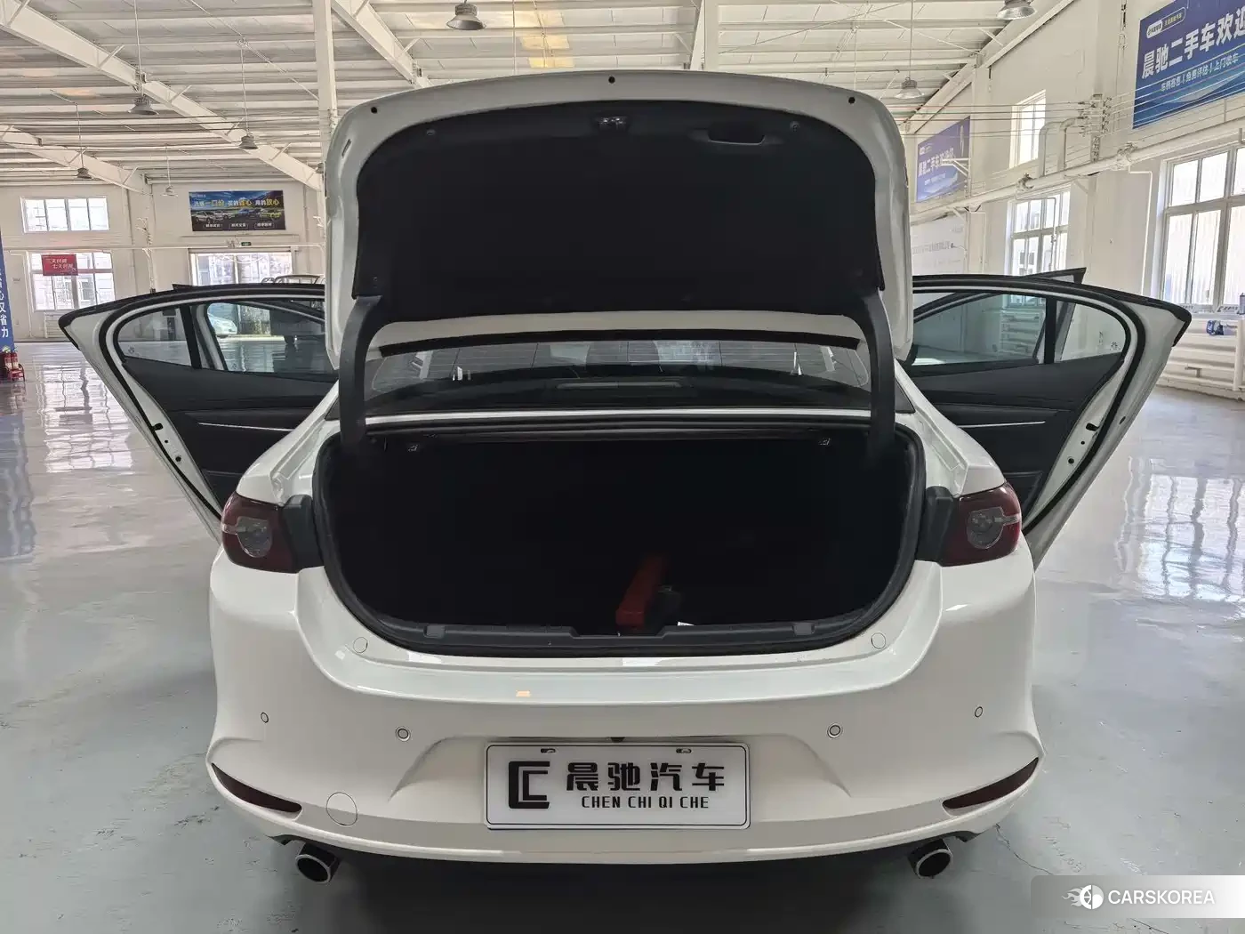 Mazda 3 id 4548101 из Китая 8