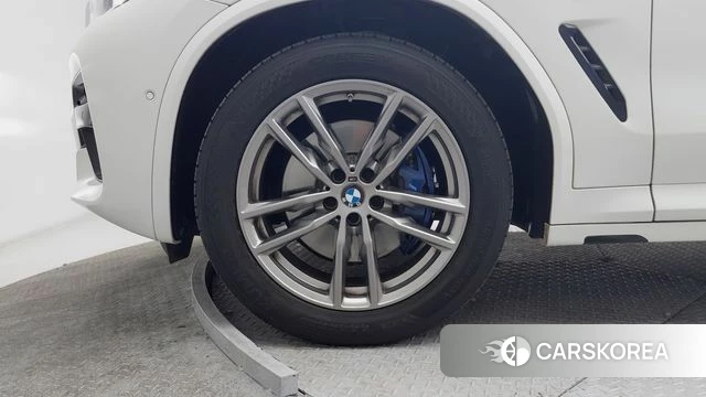 BMW X3 (G01) id 3889318 из Кореи 8