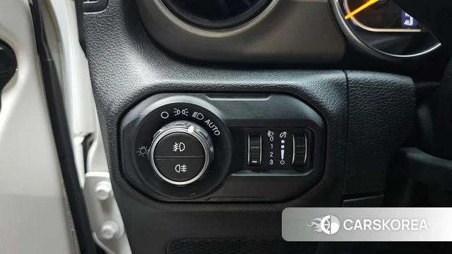 Jeep Wrangler (JL) id 4637337 из Кореи 8