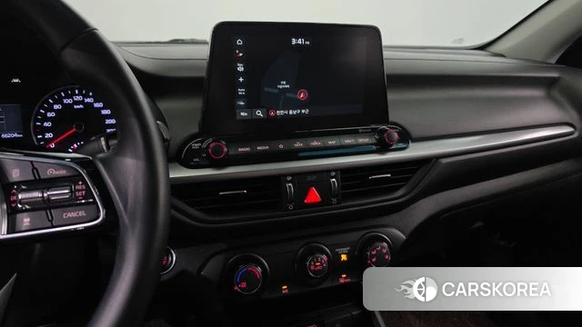 Kia Come New K3 id 3845721 из Кореи 8