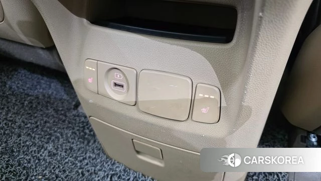 Kia The New Carnival id 4520353 из Кореи 8