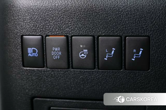 Toyota Elfa id 4290220 из Китая 8