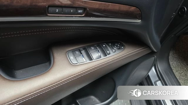 Infiniti QX60 id 4737479 из Кореи 8