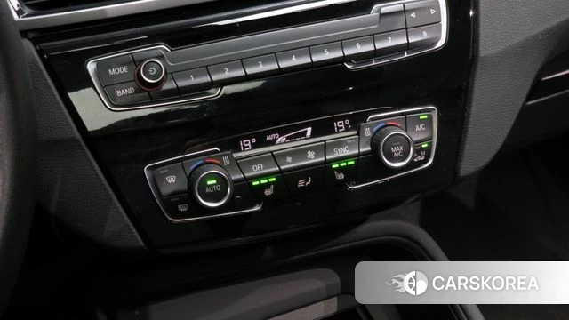 BMW X1 (F48) id 3833886 из Кореи 8