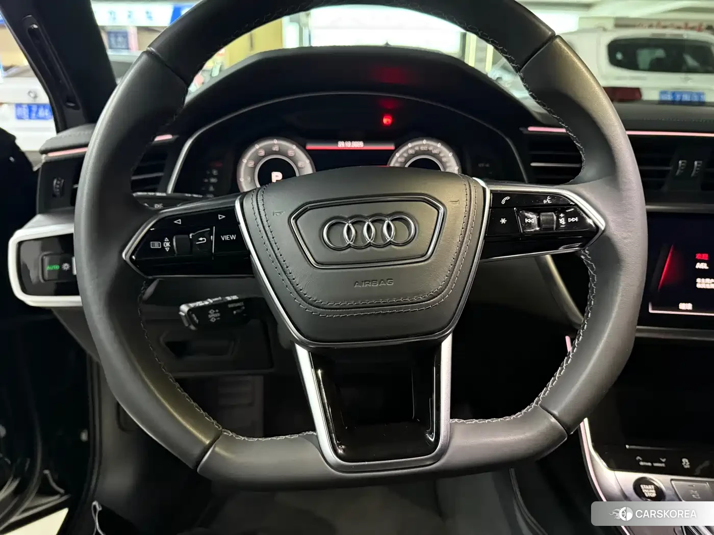 Audi A6L id 4515599 из Китая 8